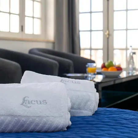 Lacus Ocean 3* Lagos